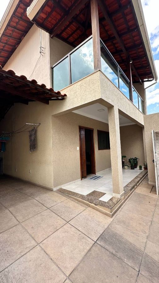 Casa Duplex 3 Quartos com Suíte no Bom Retiro em Betim - Duplex em Bom Retiro, Betim - à venda - Via M Empreendimentos Imobiliários Ltda