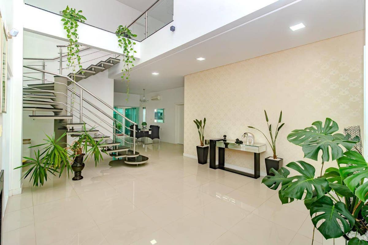 Casa alto padrão para venda em Balneário Camboriú - Casa em Centro, Balneário Camboriú - à venda - TAB Imóveis