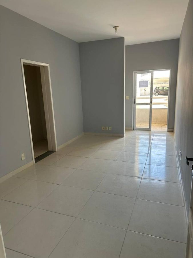 Estilo contemporâneo simples.