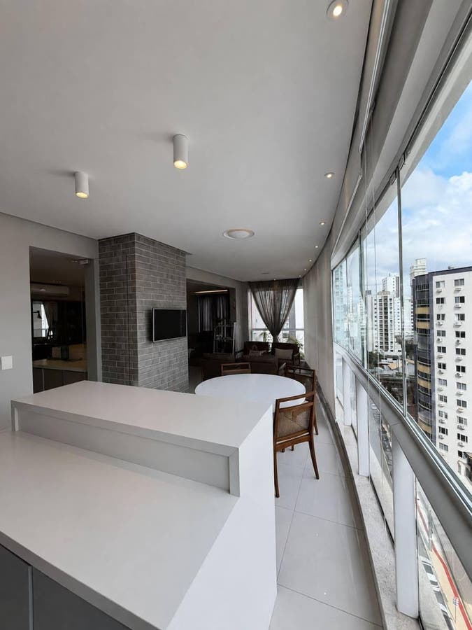 Apartamento à venda em Balneário Camboriú, 3 suítes, 151 m² e 2 vagas de garagem - Apartamento em Centro, Balneário Camboriú - à venda - IMEX INVESTIMENTOS LTDA