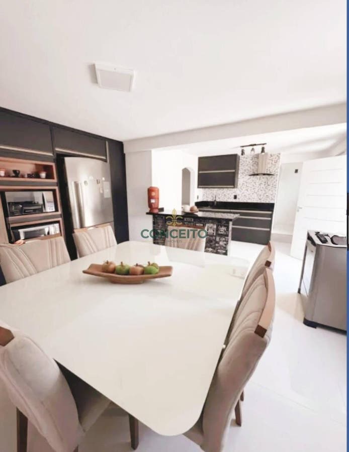 Casa com 5 quartos, Coloninha - Florianópolis - Casa em Coloninha, Florianópolis - à venda - Conceito Imóveis