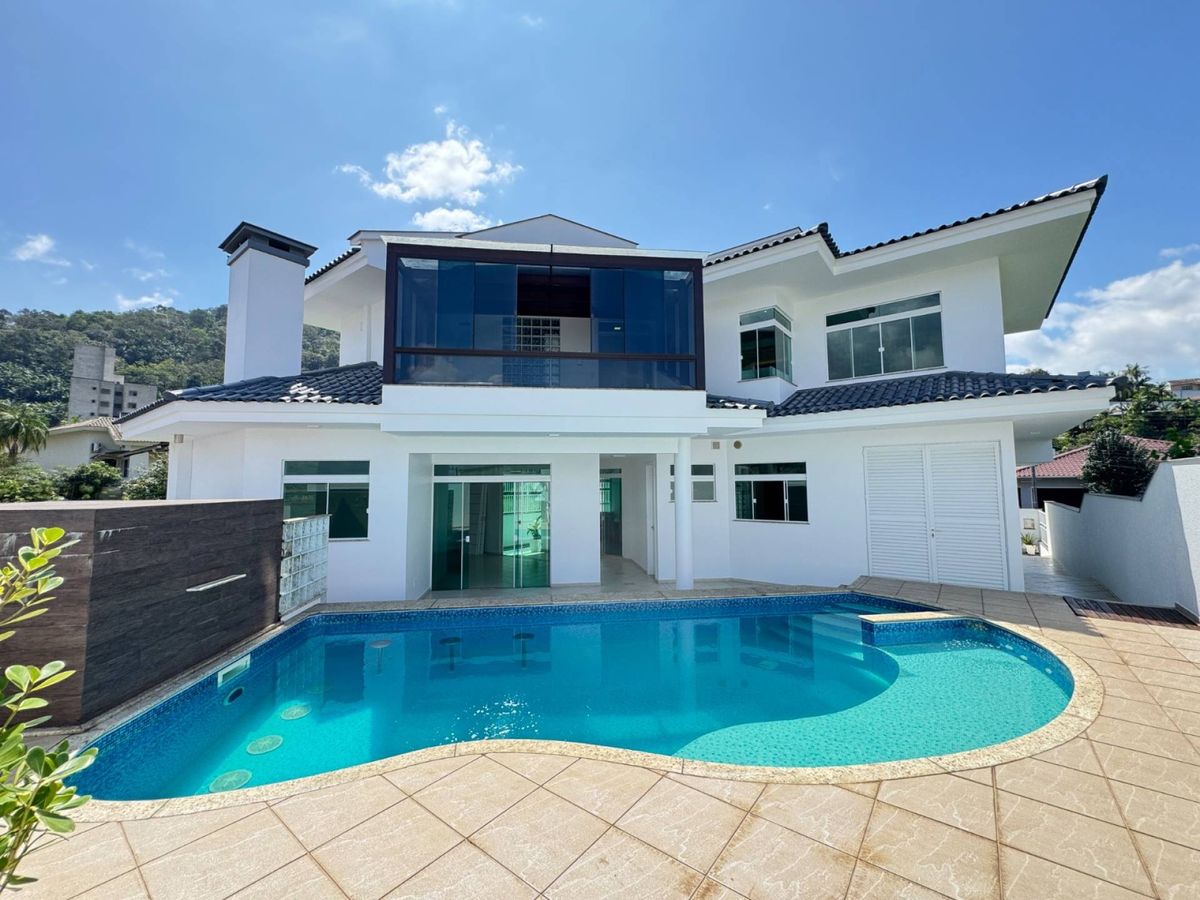 Casa Residencial Semimobiliada Czerniewicz Jaraguá do Sul - Casa em Czerniewicz, Jaraguá do Sul - à venda - MEGA Empreendimentos Imobiliários