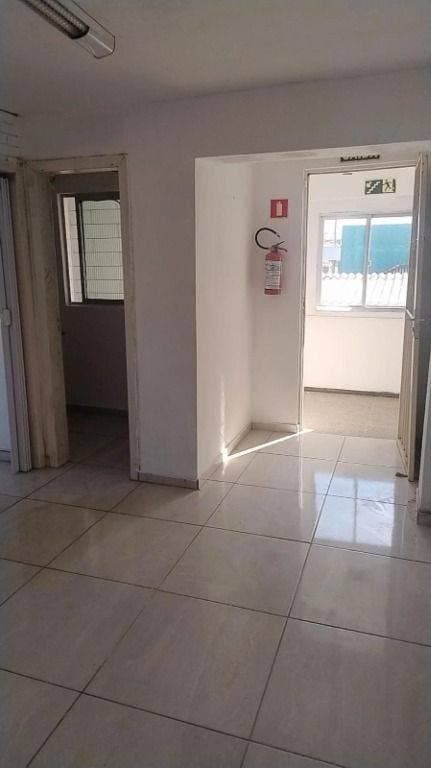 Sala para alugar por R$ 890/mês - Niterói - Canoas/RS - Salas Comerciais em Niterói, Canoas - para locação - COELHO IMOBILIÁRIA LTDA