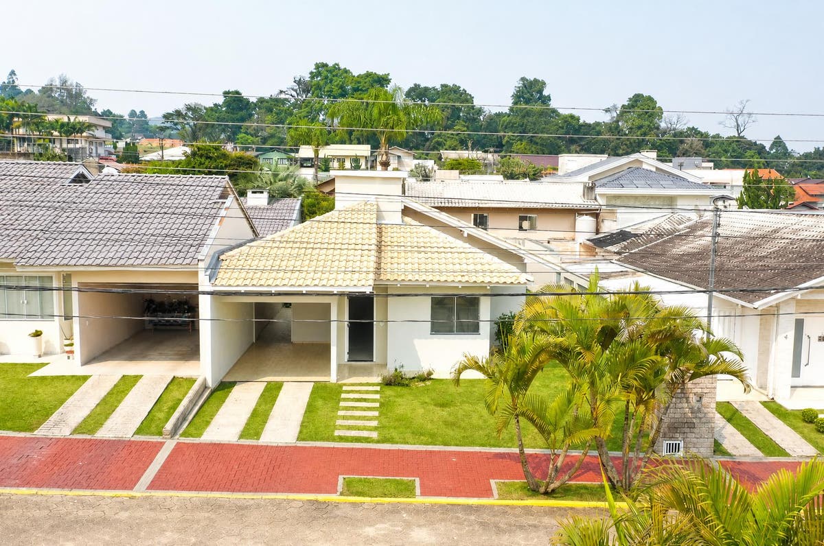 Casa de Alvenaria em Condomínio - Venda - 03 Dormitórios - 104M2 - Condomínio Fechado del Monte - Boa Vista - Rio do Sul - Casa em Boa Vista, Rio do Sul - à venda - Cifra Imóveis e Empreendimentos Imobiliários