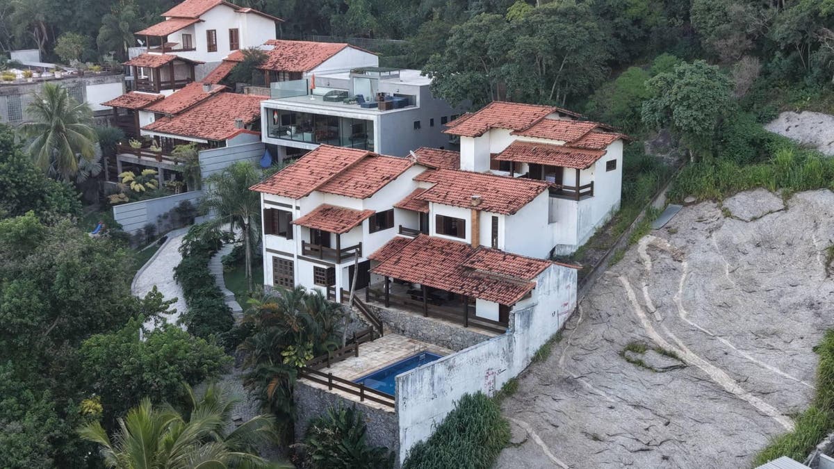 Casa exclusiva em Itacoatiara 5 quartos com vista mar - Casa em Itacoatiara, Niterói - à venda - AGF IMÓVEIS