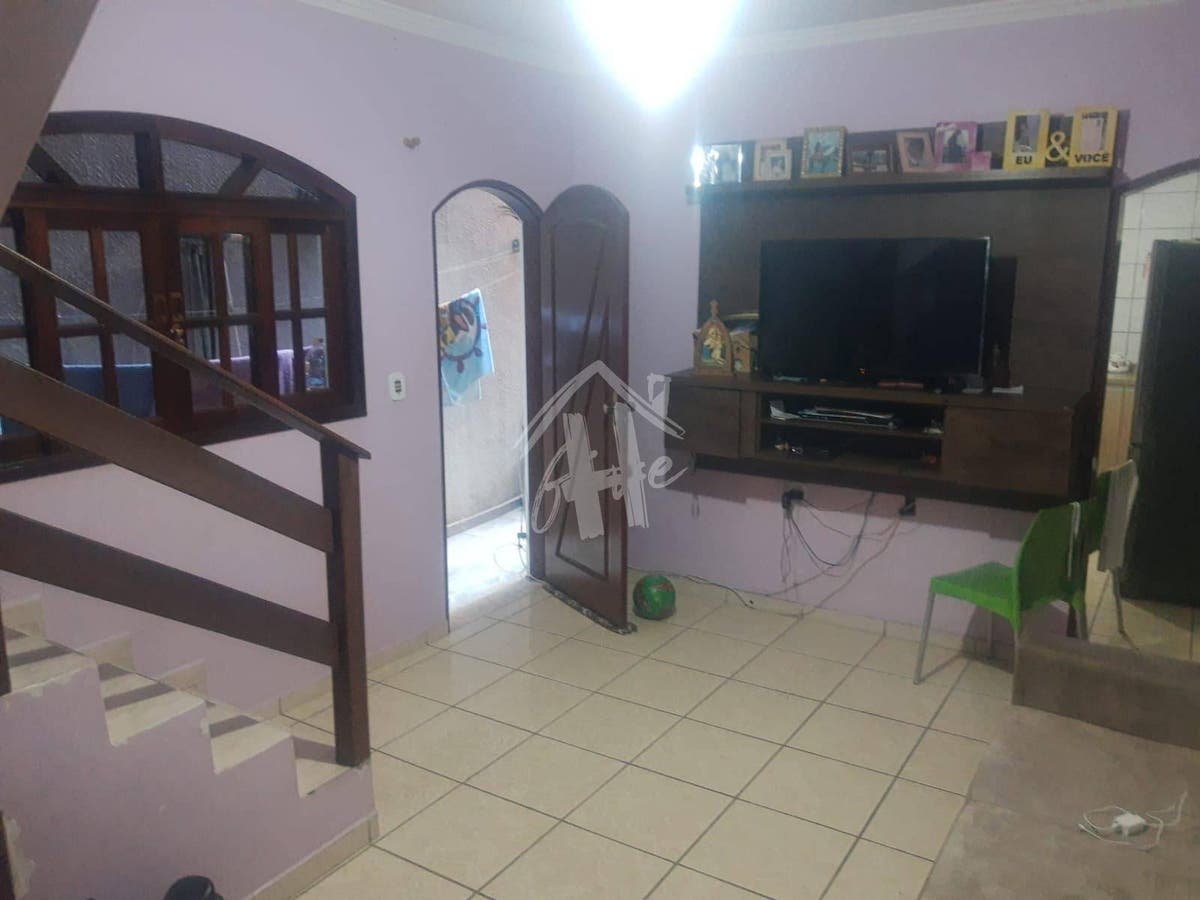 Casa com 225m² localizada no bairro Jardim América 3, Várzea Paulista- SP. - Casa em Várzea Paulista - à venda - Fiveh Soluções Imobiliárias