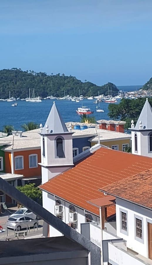 Cobertura duplex 2 quartos a 50 metros da Praia de Bombinhas Centro - 13
