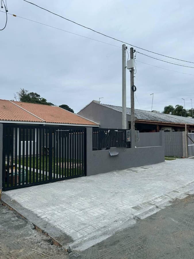 Casa à venda no bairro Pontal do Sul em Pontal do Paraná/PR - Casa em Pontal do Sul, Pontal do Paraná - à venda - EVALGRANDE CONSULTORIA IMOBILIARIA LTDA