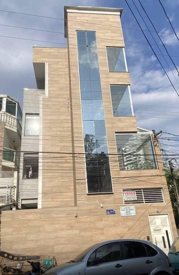 Estilo arquitetônico: Modernismo minimalista.