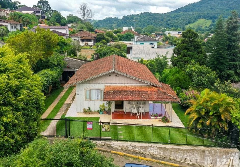 Casa Mista - Venda - 03 dormitórios - 139m2 - Oportunidade - Beco Bernardo Lange - Budag - Rio do Sul - Casa em Budag, Rio do Sul - à venda - Cifra Imóveis e Empreendimentos Imobiliários