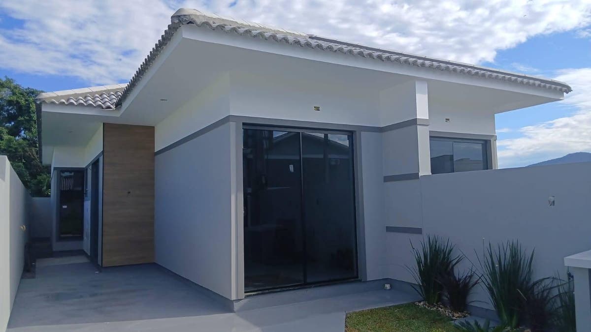 Casa Geminada com 2 quartos, Forquilhas - São José - Casa Geminada em Forquilhas, São José - à venda - Madri Imóveis ltda