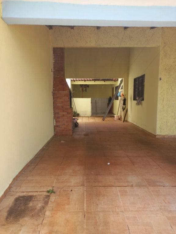 Casa com 3 dormitórios à venda, 121 m² por R$ 750.000,00 - Parque Laranjeiras - Rio Verde/GO - Casa em Parque Laranjeiras, Rio Verde - à venda - IMOBILIARIA REI EMPREENDIMENTOS S/S LTDA