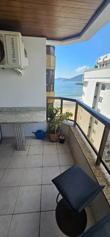 VENDA DE APARTAMENTO NA AVENIDA ATLÂNTICA EM BALNEÁRIO CAMBORIÚ - 2