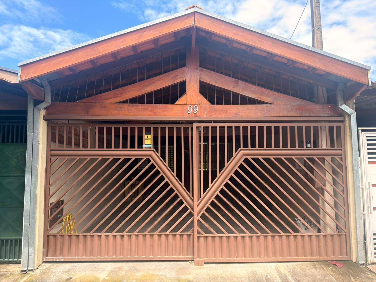 Casa com 2 Quartos à Venda, Conjunto Residencial Araretama - Pindamonhangaba - Casa em Conjunto Residencial Araretama, Pindamonhangaba - à venda - EDSON DERRICO IMOVEIS LTDA