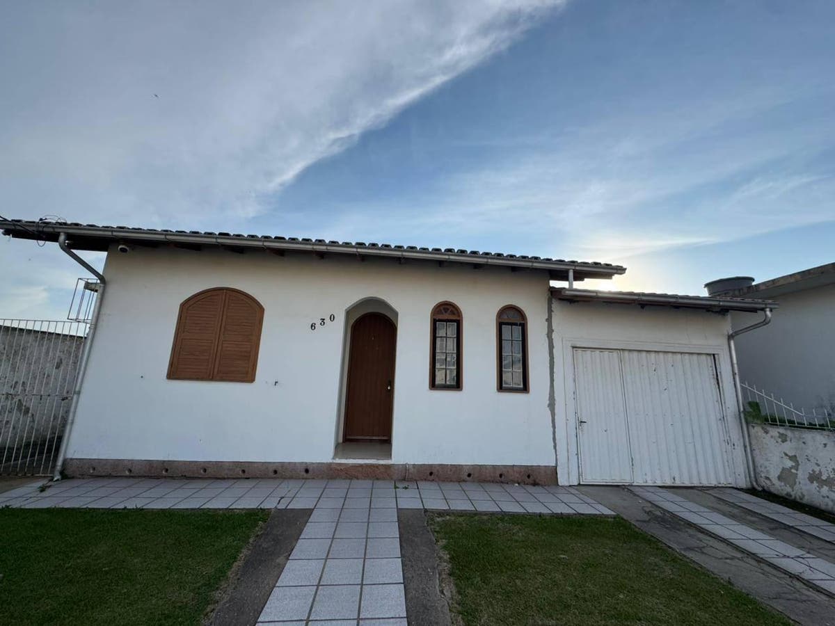 Casa com 3 quartos, Santo Antônio de Pádua - Tubarão - Casa em Santo Antônio de Pádua, Tubarão - à venda - Imobiliária Realize Ltda