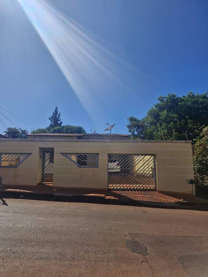 Casa com 3 quartos, Jardim América - Itumbiara - Casa em Jardim América, Itumbiara - à venda - Group Viga Negócios Imobiliários Ltda