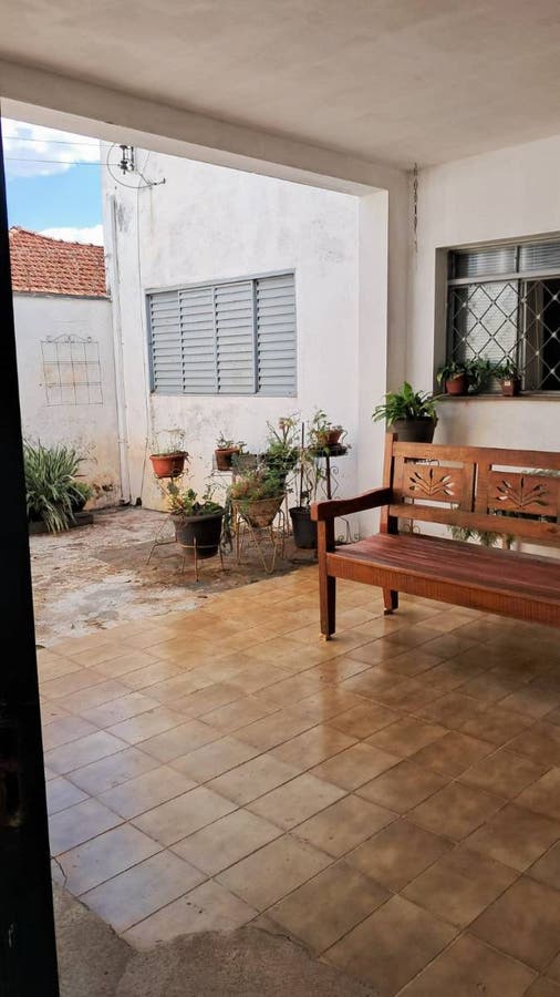 Vende se uma casa individual e duas nos fundos - Casa em Campos Elíseos, Ribeirão Preto - à venda - JEORGE SILVA ARAUJO