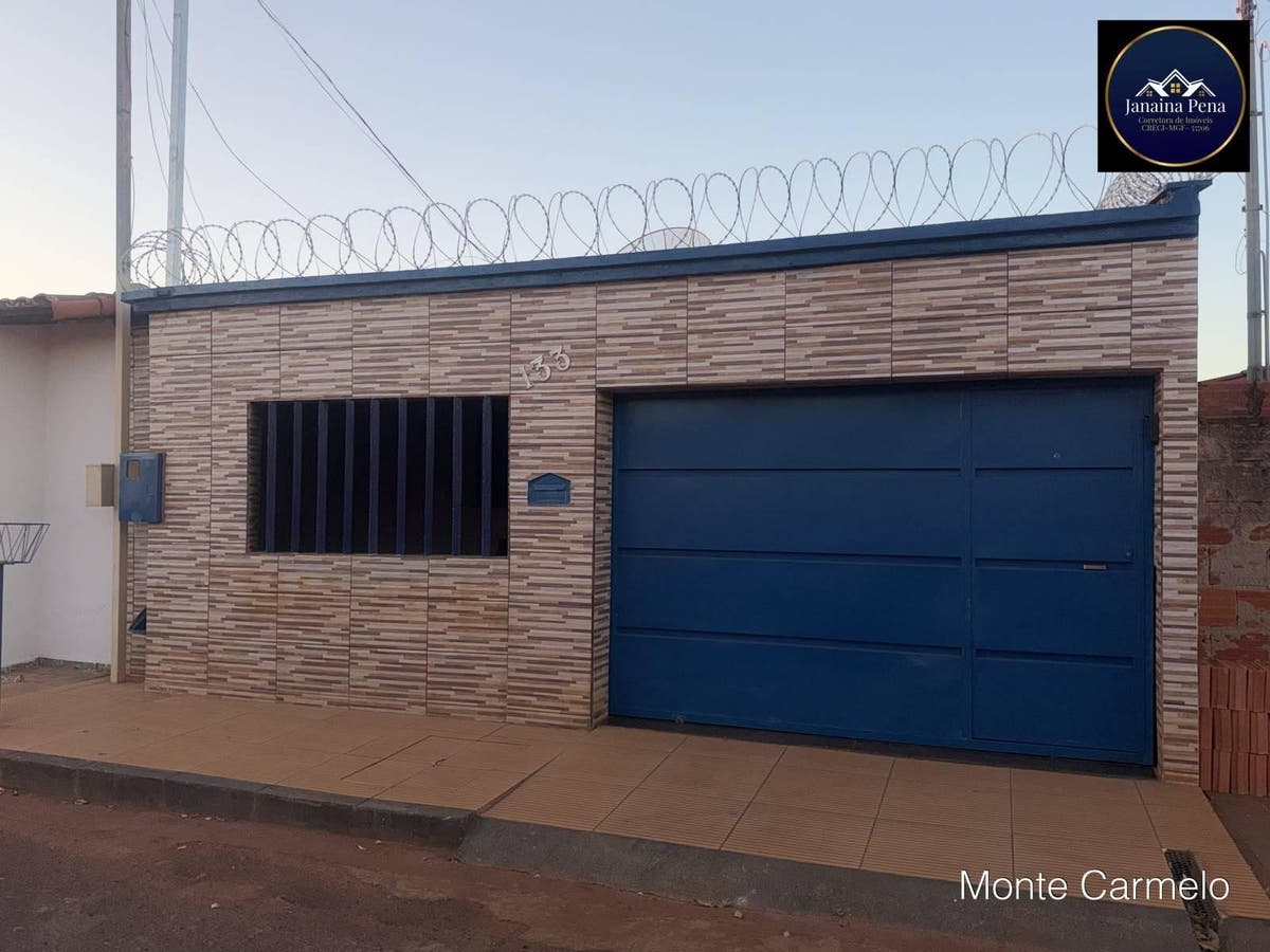 CASA A VENDA BAIRRO ALTO DA VILA NOVA - Casa em Vila Nova, Monte Carmelo - à venda - Unijés Negócios Imobiliários LTDA