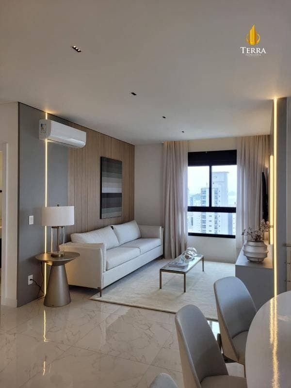 Apartamento duplex a venda no Florence Garden Residence localizado no Centro em Balneário Camboriú. - Apartamento em Centro, Balneário Camboriú - à venda - IMOBILIÁRIA TERRA ITAJAI LTDA