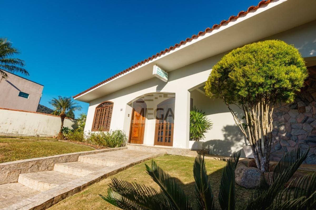 Casa Residencial e Comercial Centro Schroeder - Residencial e Comercial em Centro, Schroeder - à venda - MEGA Empreendimentos Imobiliários
