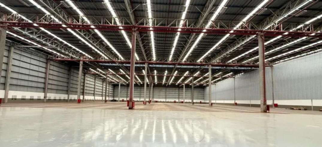 Galpão Logístico em Campinas com 9 Docas e Pé-direito de 14 m - 10.700 m² - Galpão em Loteamento Center Santa Genebra, Campinas - para locação - PERENNIAL ASSESSORIA E SERVIÇOS LTDA EPP