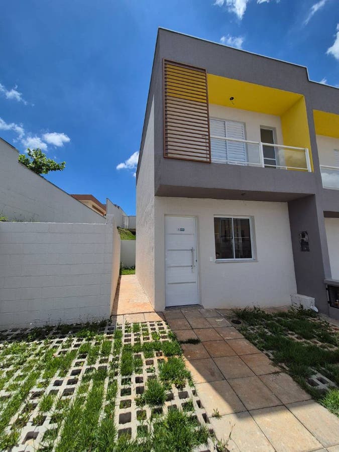 Sobrado à Venda no Condomínio Villa dos Jatobás – Jardim Modelo, Suzano/Sp - Sobrado de Condomínio em Jardim Modelo, Suzano - à venda - Camila Ramos Imóveis