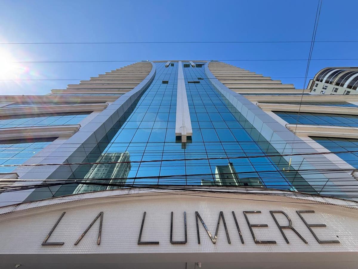 Apto 4 Suítes LA LUMIERE Itapema/SC - Apartamento em Meia Praia, Itapema - à venda - Portal Imóveis Itapema