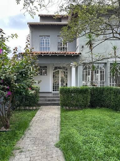 Sobrado com 5 Quartos à Venda, Vila Oliveira - Mogi das Cruzes - Sobrado em Vila Oliveira, Mogi das Cruzes - à venda - Renovar Imóveis Mogi Ltda