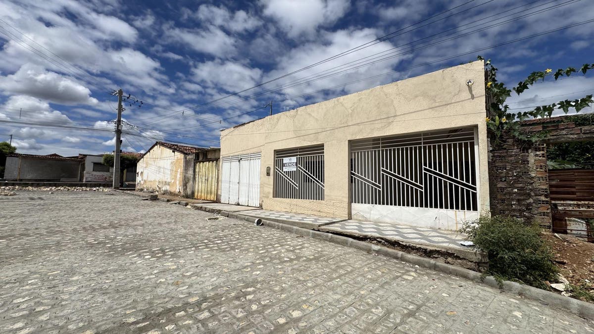 Casa - Por do Sol - Casa em Cajazeiras - à venda - V5 IMOBILIÁRIA