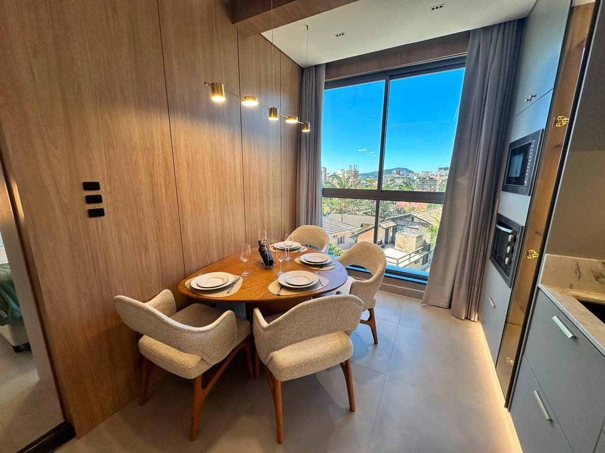FLAT MOBINHADO E NOVO A 300M DO MAR DE BOMBAS - Flat/Loft/Estúdio em Bombas, Bombinhas - à venda - Imobiliária KS
