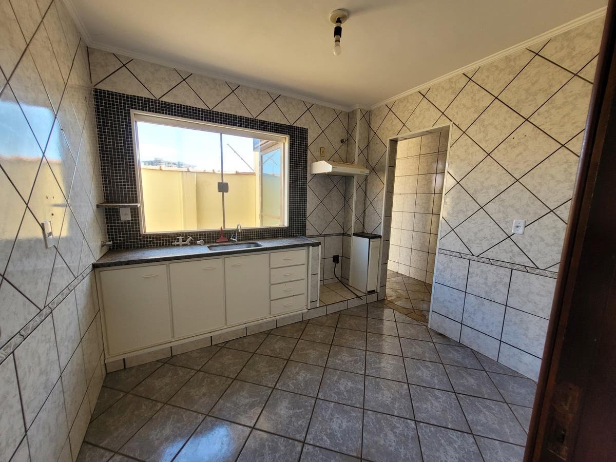 Apartamento com 2 quartos para Locação, Jardim Lima - Franca - Apartamento em Jardim Lima, Franca - para locação - Uniocon Negócios Imobiliários