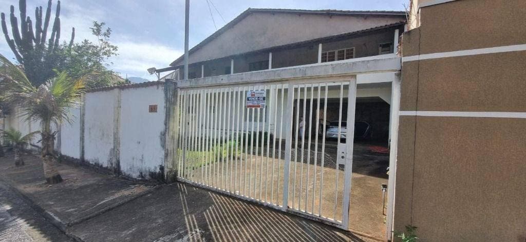 Casa à venda - Centro - Ibitiúra de Minas/MG - Casa em Centro, Ibitiúra de Minas - à venda - Teixeira Consultoria Imobiliaria LTDA