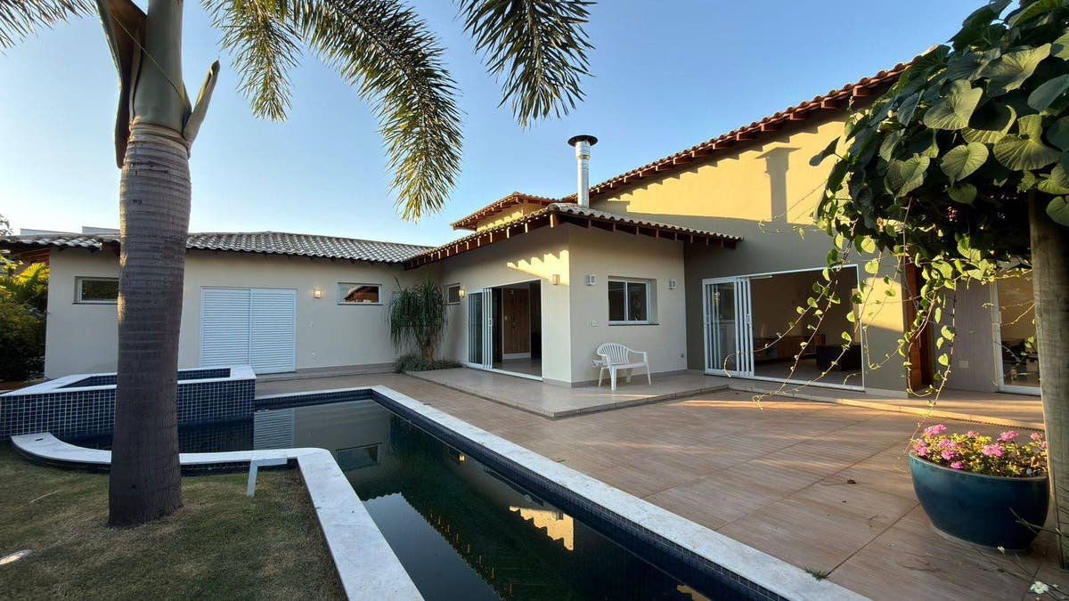 Casa de Alto Padrão à Venda no Residencial Valle da Prata em São João da Boa Vista/SP - Casa de Condomínio em Jardim Recanto do Bosque, São João da Boa Vista - à venda - Porto Seguro Imóveis