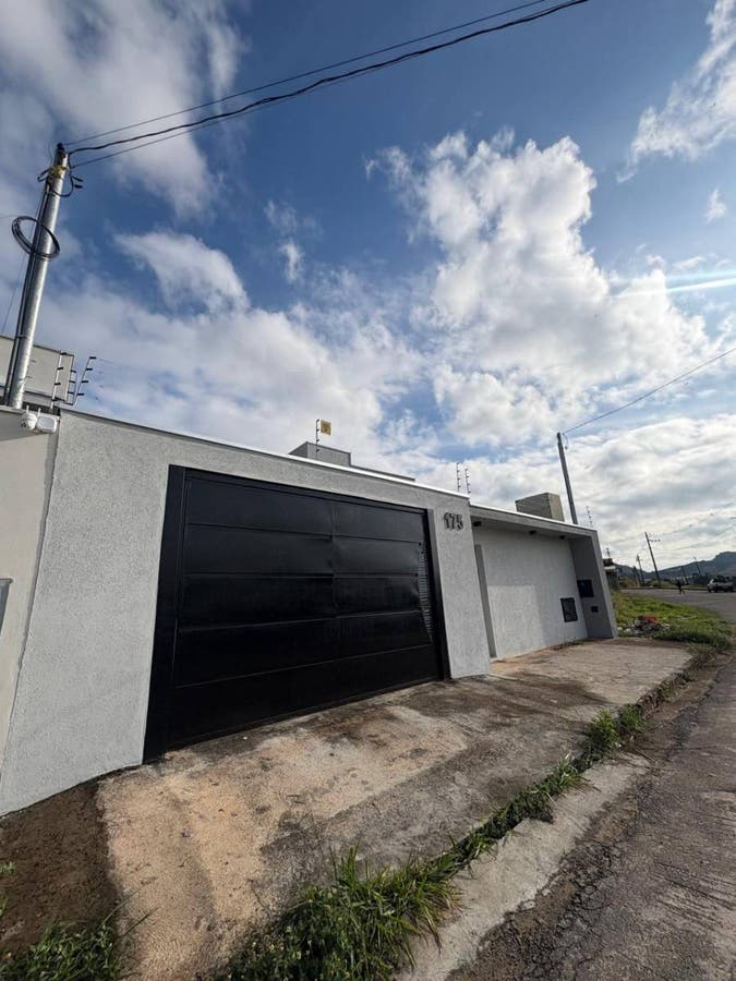 🏠, Casa, Venda , 750.000,00 , Pousada do Sol, Pouso Alegre - MG, com 3 quartos, 1 suíte, 2 banheiros, 2770 - Casa em Pousada do Sol, Pouso Alegre - à venda - IMOBILIÁRIA VLT IMÓVEIS LTDA