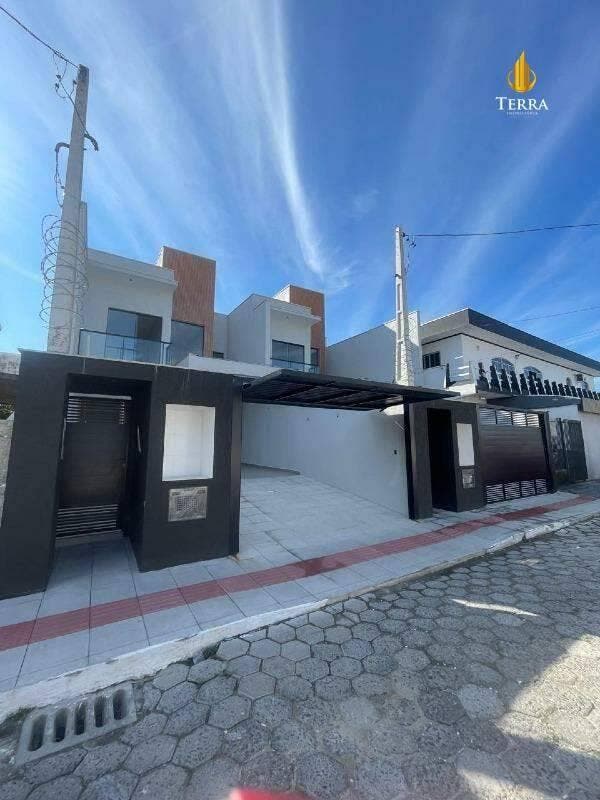 Sobrado a venda localizado no bairro Dom Bosco em Itajaí. - Sobrado em Dom Bosco, Itajaí - à venda - IMOBILIÁRIA TERRA ITAJAI LTDA