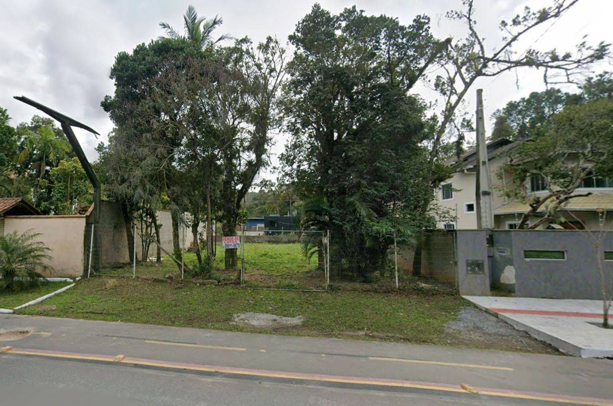 TERRENO NA PRAIA DO ESTALEIRO - BALNEÁRIO CAMBORIÚ - Lote/Terreno em Praia do Estaleiro, Balneário Camboriú - à venda - Brava Norte Imóveis