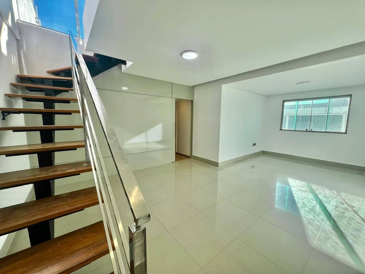 Cobertura com 3 quartos para Locação, Buritis - Belo Horizonte - Cobertura em Buritis, Belo Horizonte - para locação - Silvio Ximenes Imobiliária
