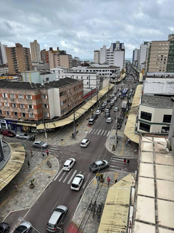 Kitnet no Boqueirão com Garagem e Elevador Perto da Praia - Kitnet em Boqueirão, Praia Grande - à venda - CONTEMPLAR IMÓVEIS LTDA