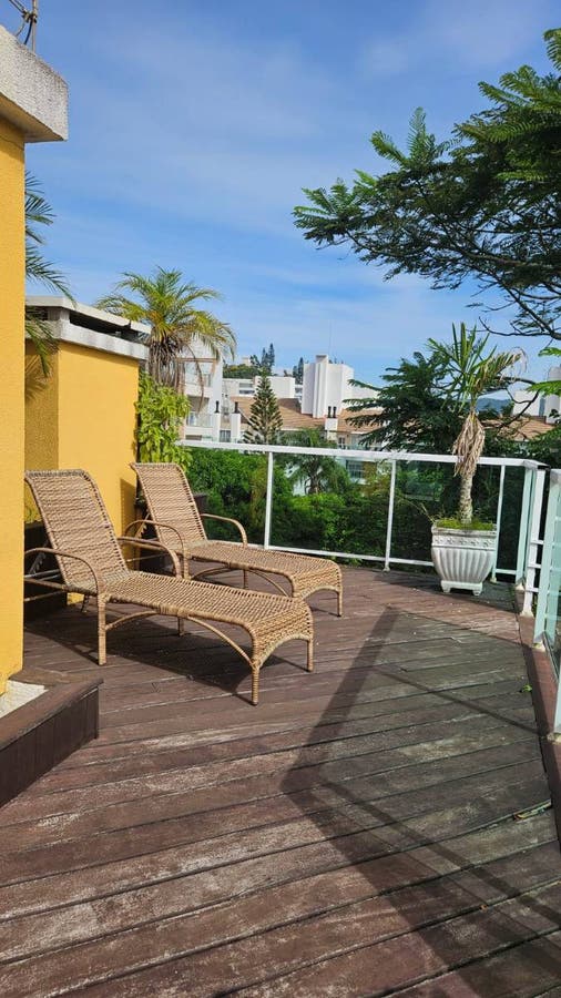 Cobertura duplex 2 quartos a 50 metros da Praia de Bombinhas Centro - 10