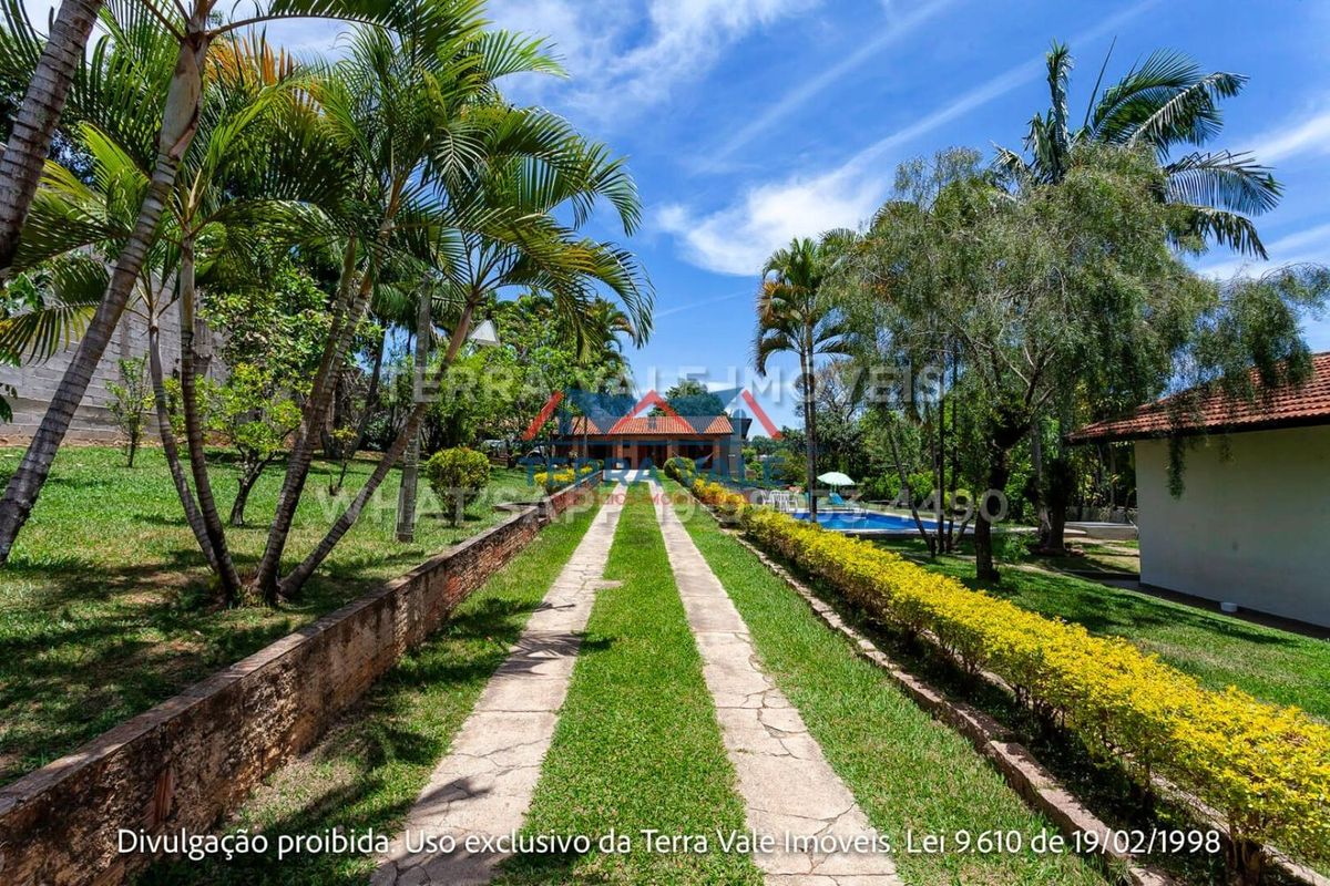 Vende-se linda chácara na cidade de Valinhos. - Chácara em Chácaras São Bento, Valinhos - à venda - Terra Vale Negócios Imobiliários