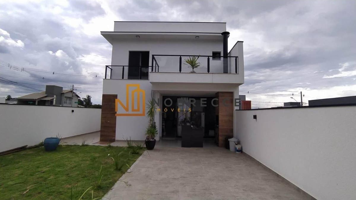 Lindo Sobrado à venda - Jardim Piemonte- Indaiatuba/SP - Casa em Jardim Panorama, Indaiatuba - à venda - Nobrecce Imóveis