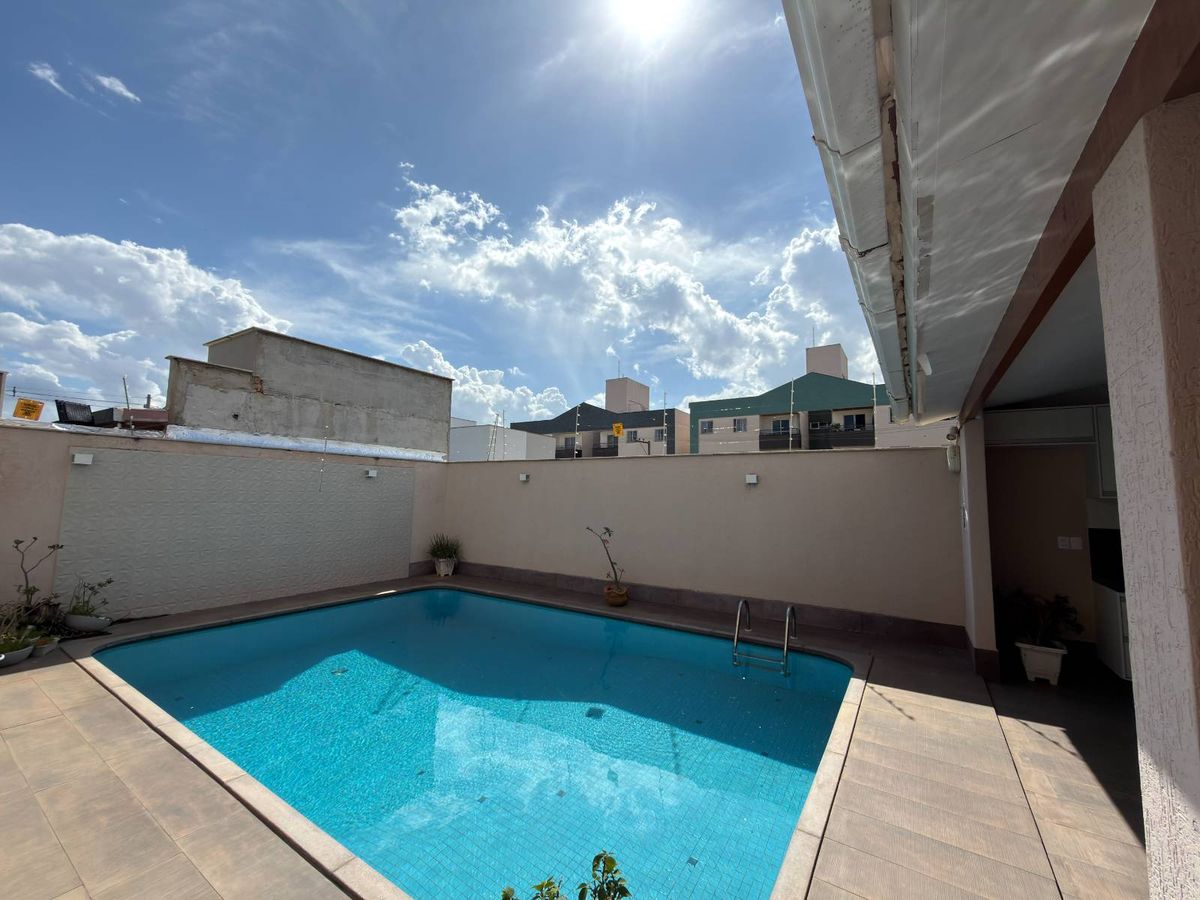 Casa Duplex a Venda no Moacir Brotas - Casa em Moacir Brotas, Colatina - à venda - Aloísio Vidal Campostrini