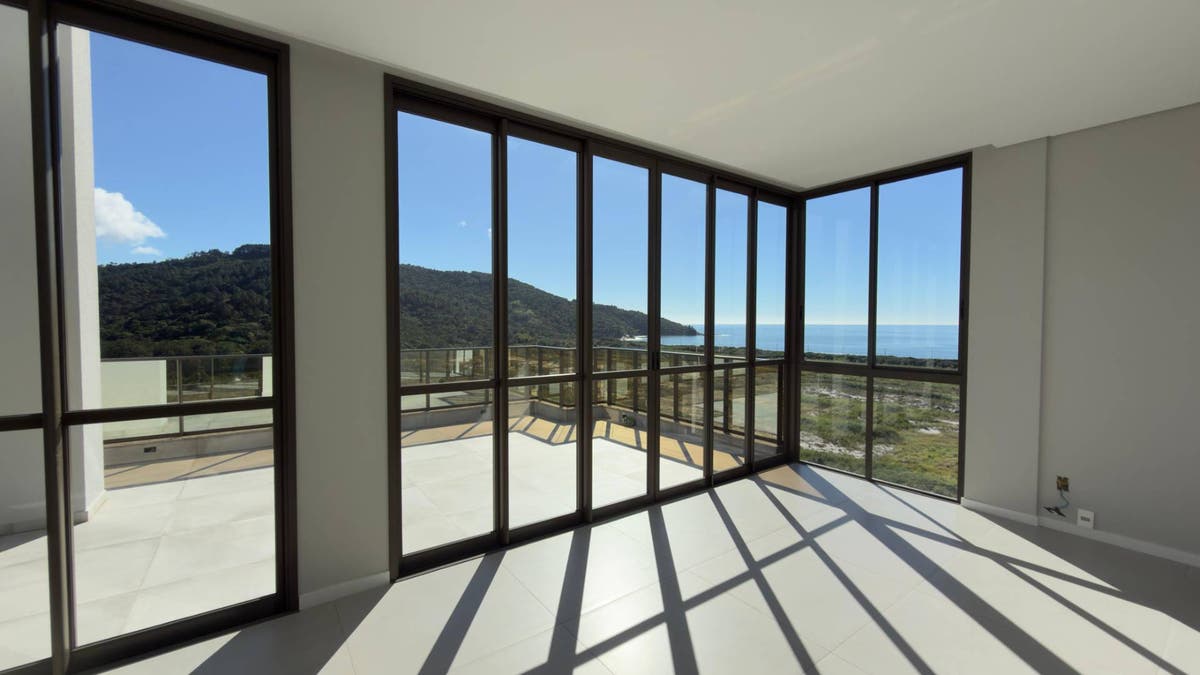 Condição imperdível para morar ou investir na Praia Grande - Cobertura em Praia Grande, Governador Celso Ramos - à venda - ADMIR MIRANDA NEGÓCIOS IMOBILIARIOS