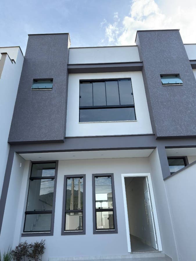 Geminado de 2 Suítes Pronto Para Morar - Casa Geminado Duplex em Três Rios do Sul, Jaraguá do Sul - à venda - Imobiliária SMART
