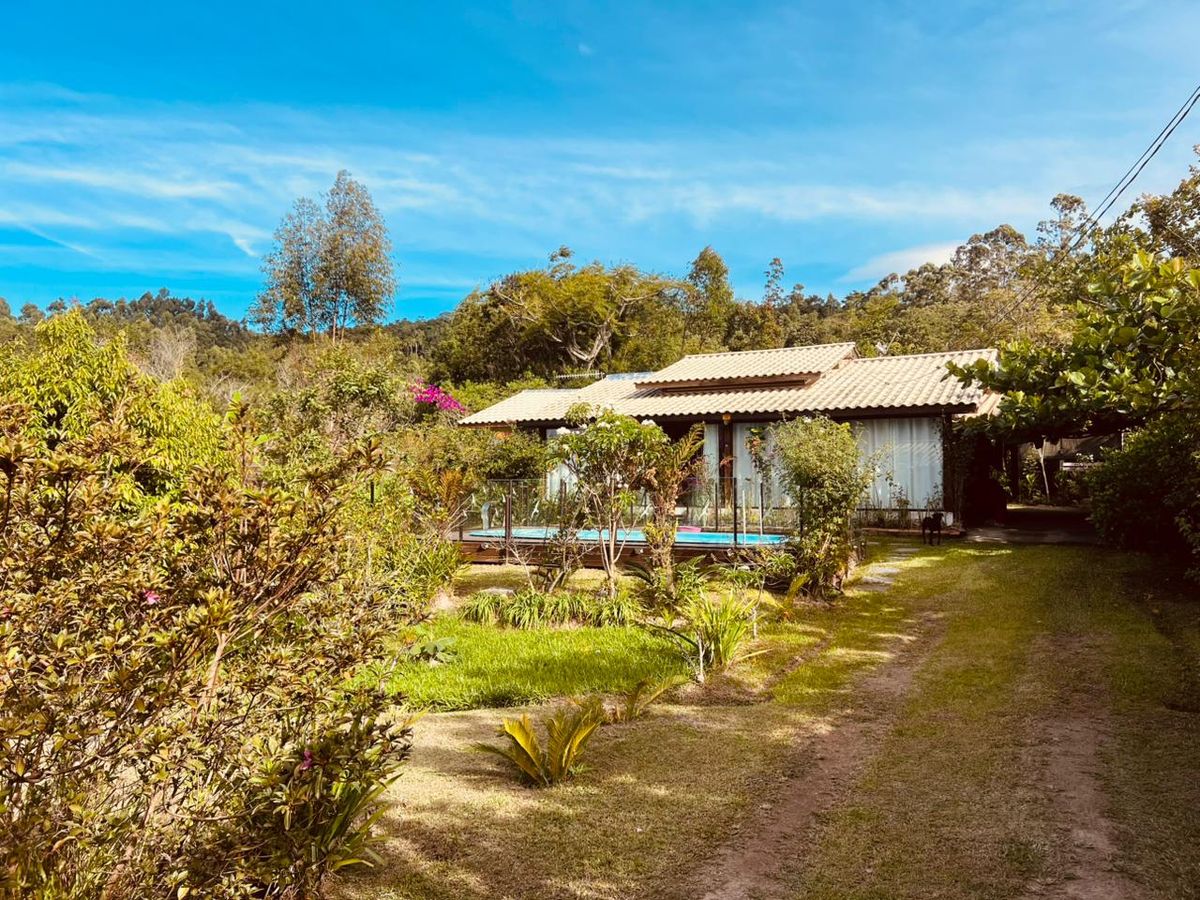 Chácara com Área Total de 2.285M², Oferecendo Amplo Espaço e Lazer Completo com Piscina. 🌿🏡 - Chácara em Figueira Grande, Imaruí - à venda - Casa dos Imóveis Administração Imobiliária LTDA