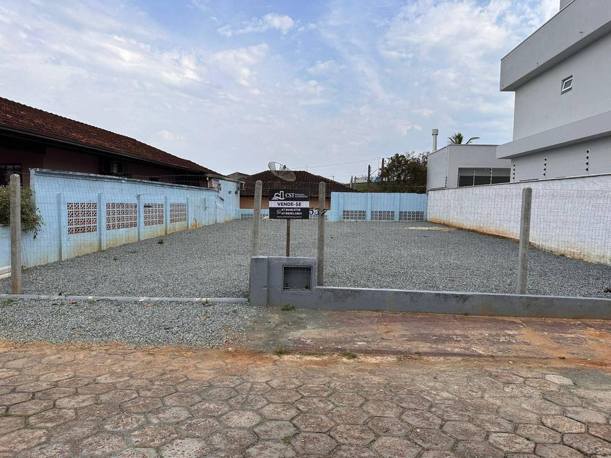 TERRENO À VENDA NO CENTRO - Barra Velha/SC - Lote/Terreno em Centro, Barra Velha - à venda - CST SOLUÇÕES IMOBILIARIA LTDA