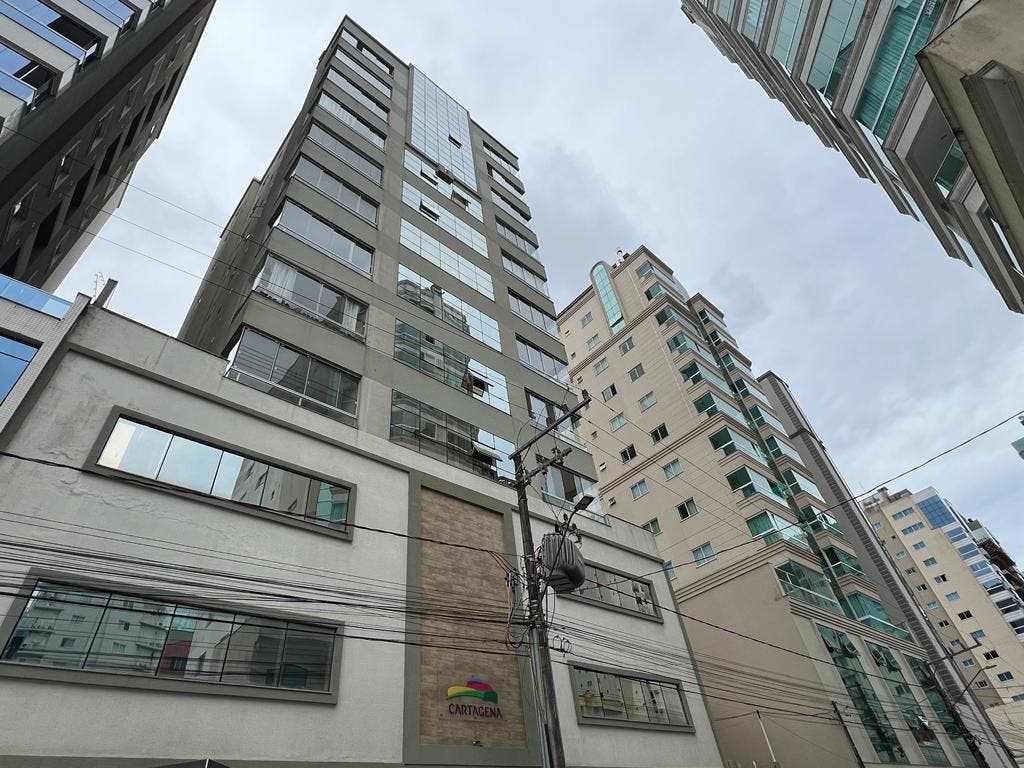 Apto 3 dorm. (3 suítes) — Cartagena, Meia Praia, Itapema/SC - Apartamento em Meia Praia, Itapema - à venda - Portal Imóveis Itapema