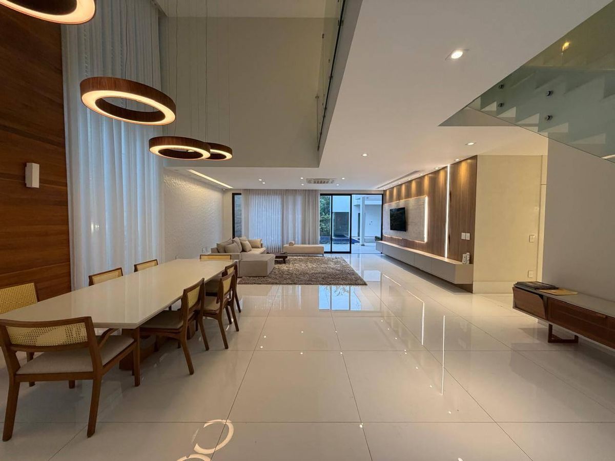 Casa com 4 Suítes a Venda no Condomínio Del Lago, Barra da Tijuca - Rio de Janeiro. - Casa de Condomínio em Barra da Tijuca, Rio de Janeiro - à venda - Ativa Imobiliária LTDA