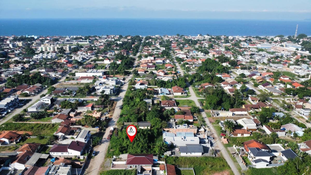 TERRENO, 384M², BAL PRINCESA DO MAR - Lote/Terreno em Princesa do Mar, Itapoá - à venda - Ampla Engenharia & Imóveis