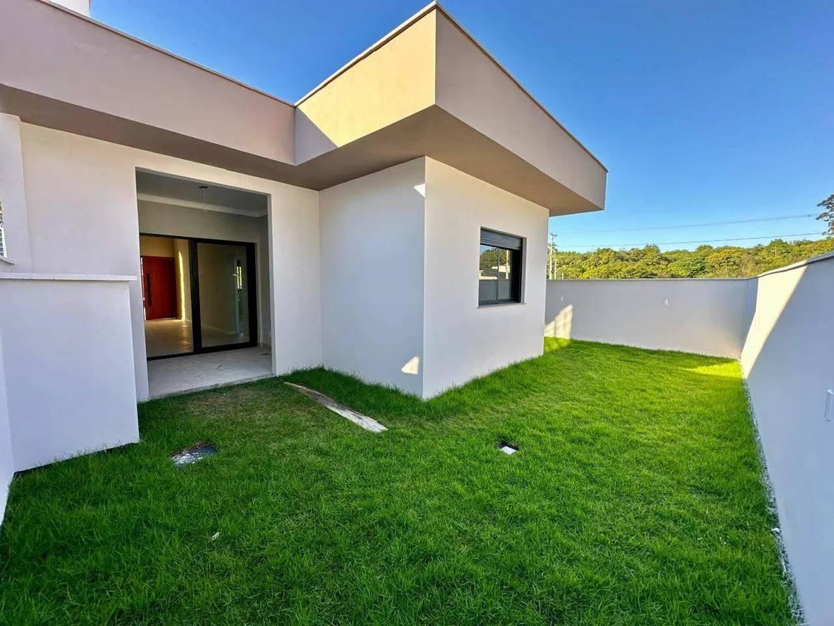 Casa à venda, Forquilhas, São José, SC - Casa em Forquilhas, São José - à venda - Madri Imóveis ltda